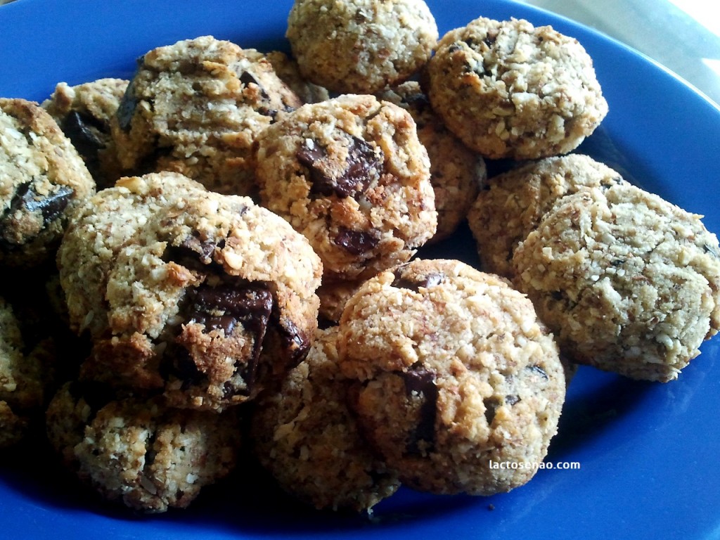 Cookies de amêndoas sem lactose e sem glúten