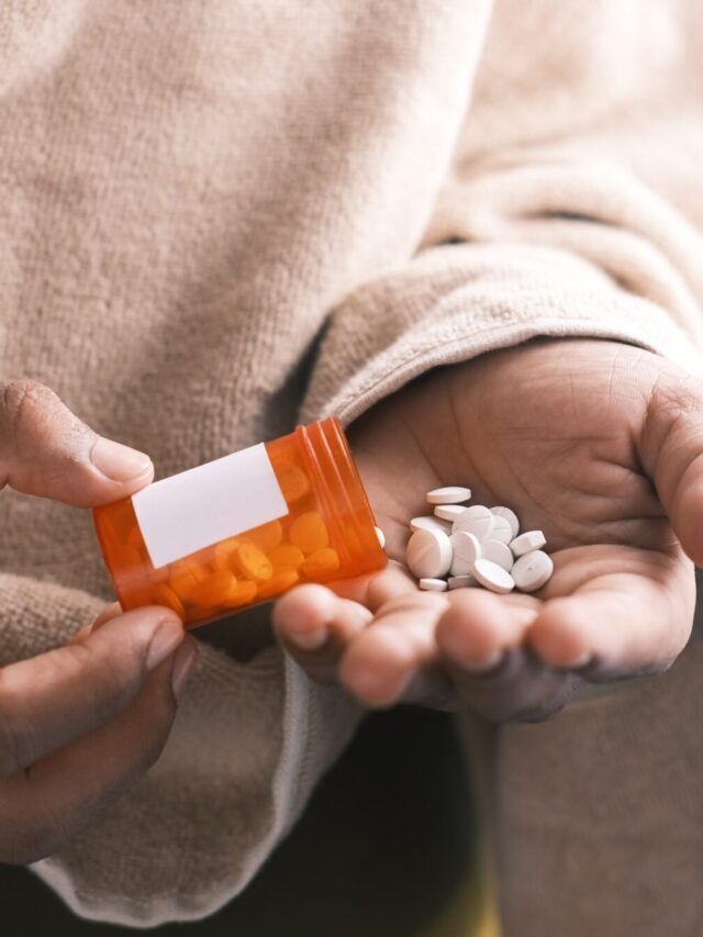 cropped-entenda-porque-enzima-lactase-nao-vai-fazer-voce-melhorar-scaled-1.jpg