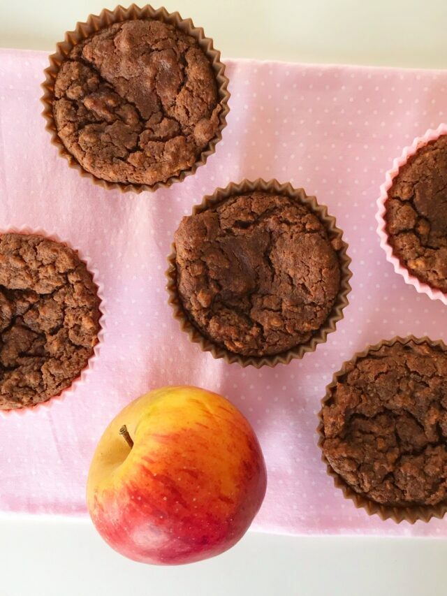 Bolo de maçã vegano sem glúten