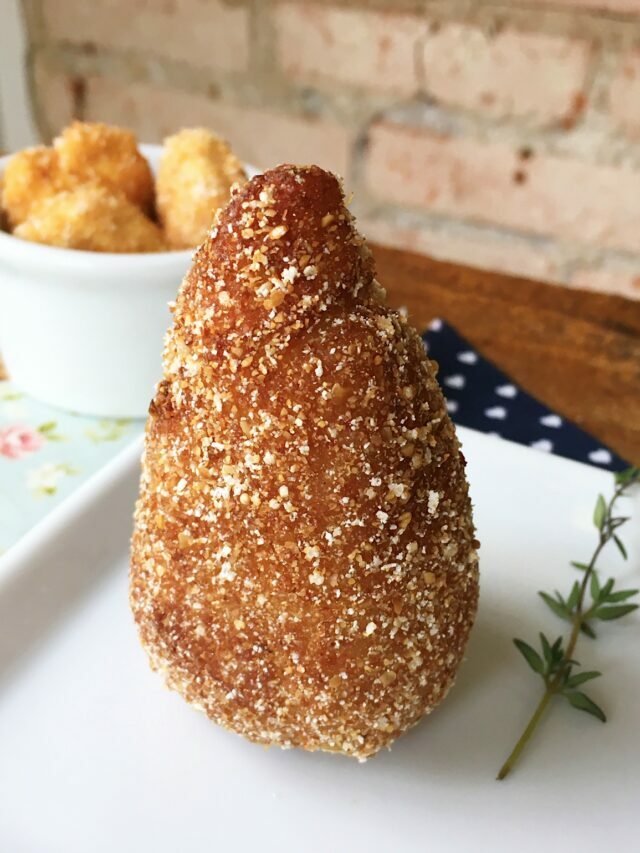 Coxinha de batata doce sem glúten